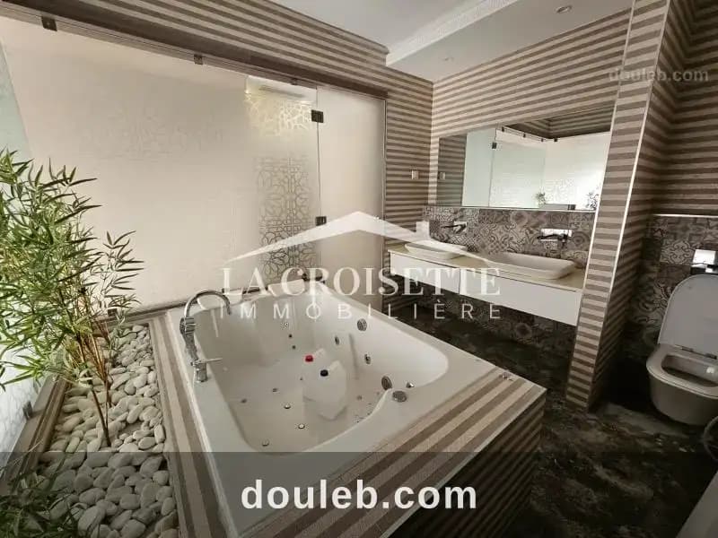 Penthouse s3 avec piscine au lac2 zpl0004 - Miniature 5