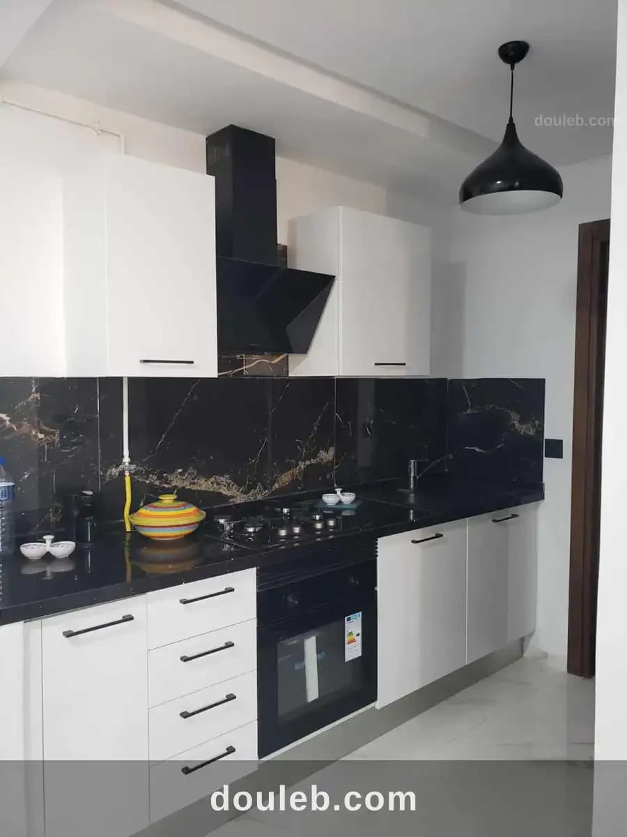 S1 neuf haut standing meublé et tout équipé à Tunis