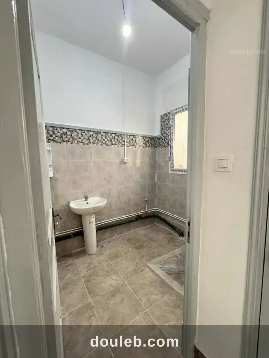 Jolie appartement centre ville zaghouan - Miniature 5