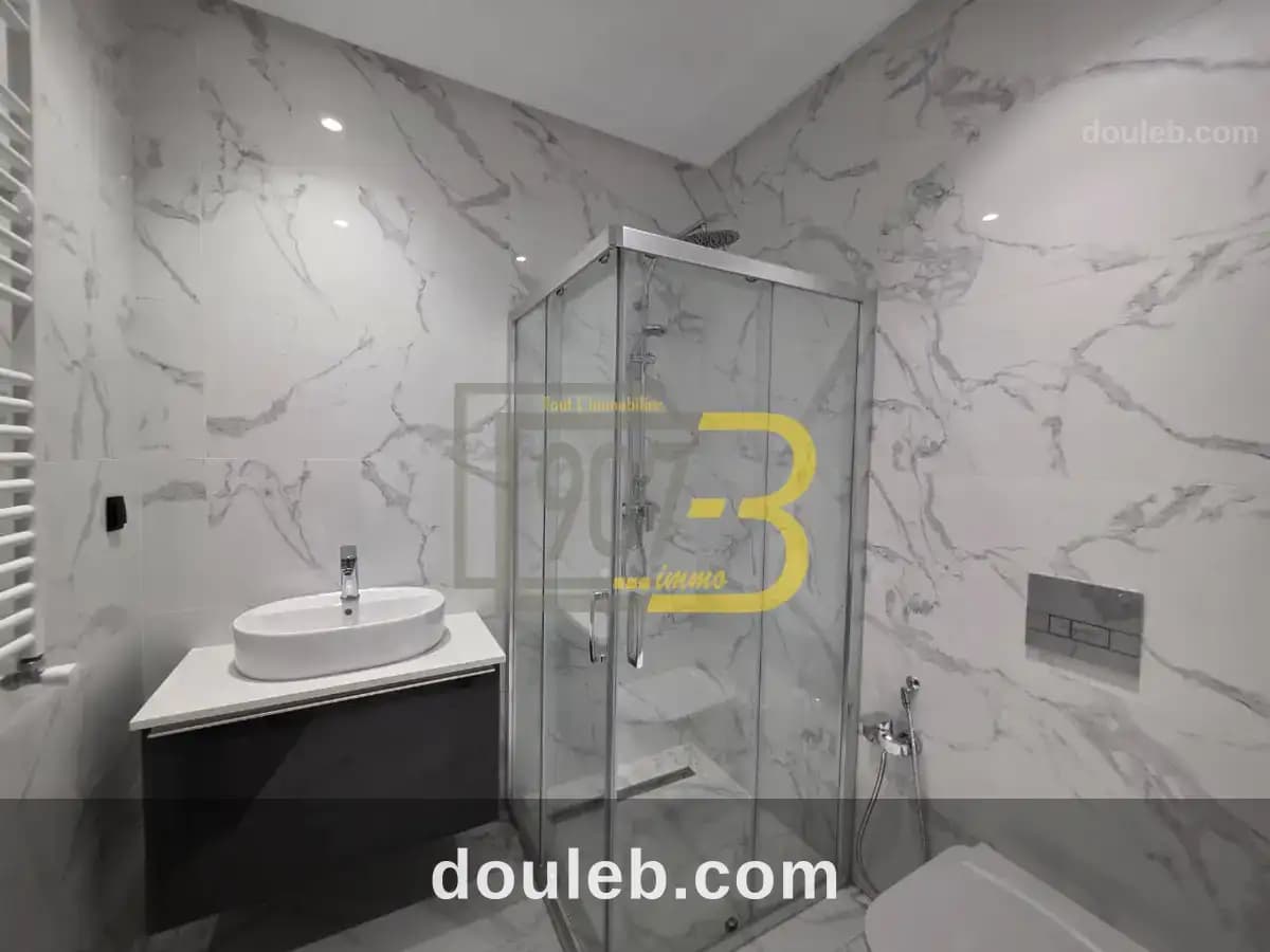 Un bel appartement s1 à soukra - Miniature 5
