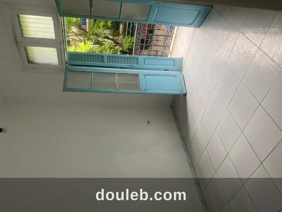 Appartement au 1er étage rue de la liberté - Miniature 4