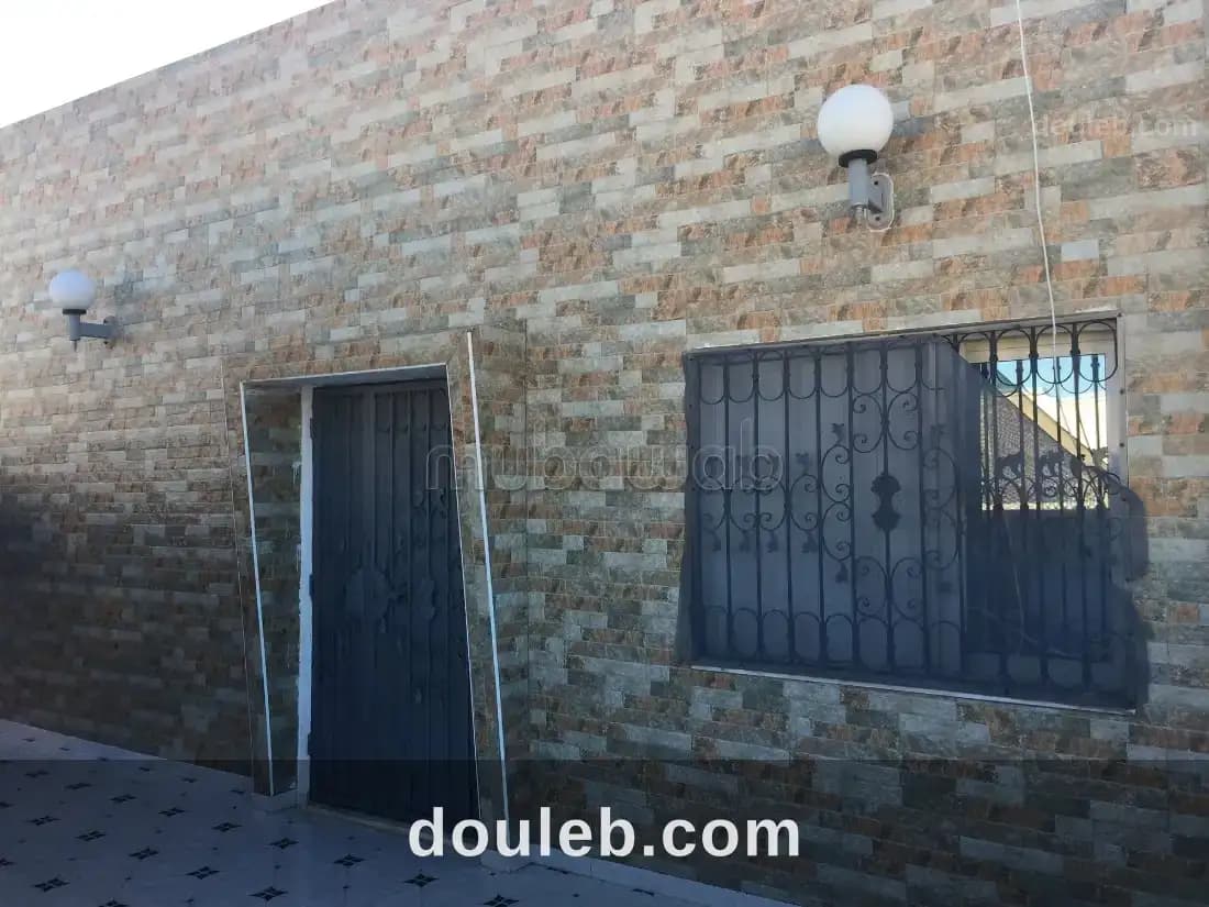 Maison à deux étages rdc2 à soliman à Nabeul