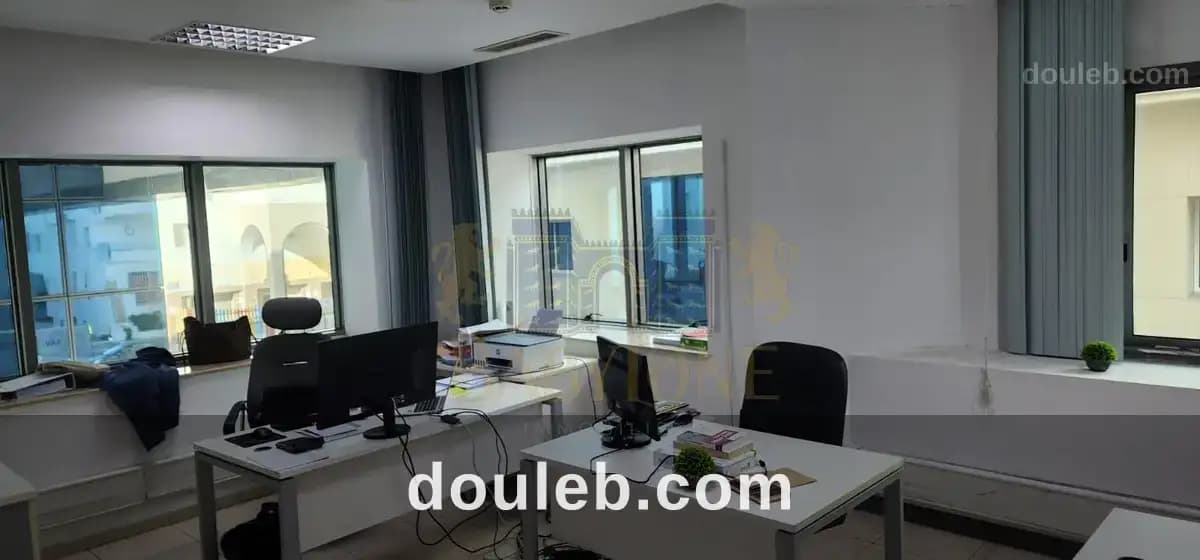 Bureau au lac1 réf 212a à Tunis