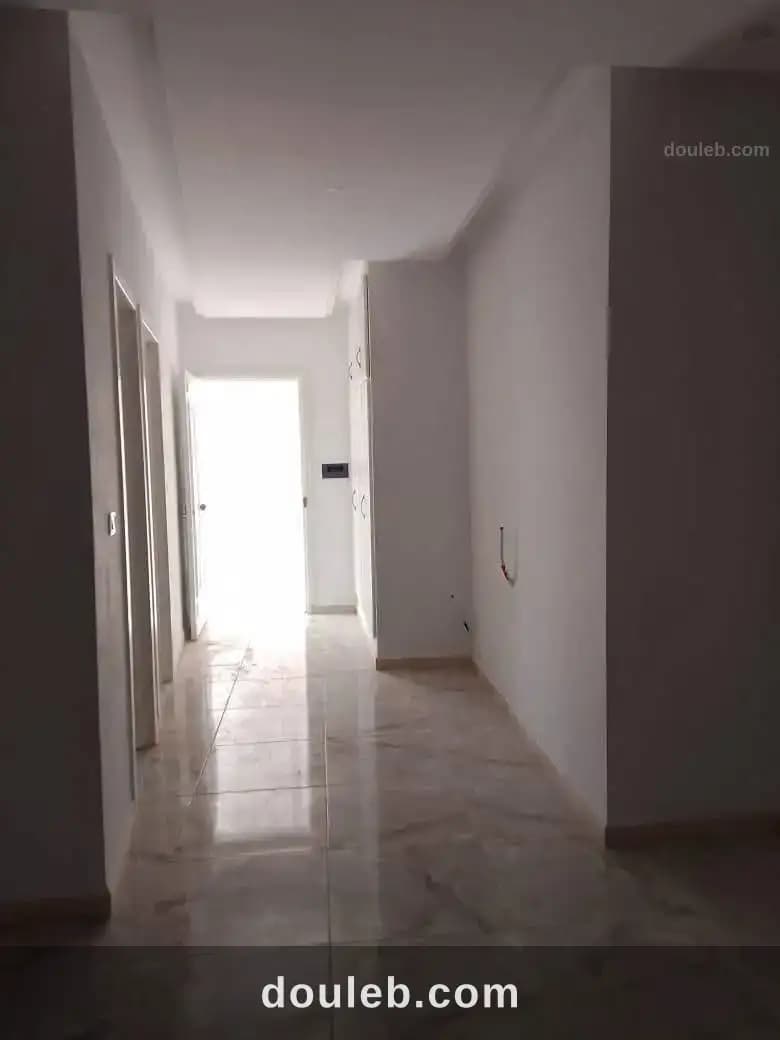 Appartement neuf deux chambre au mourouj 5 à Ben Arous