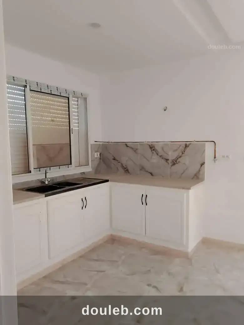 Appartement neuf deux chambre au mourouj 5 - Miniature 2