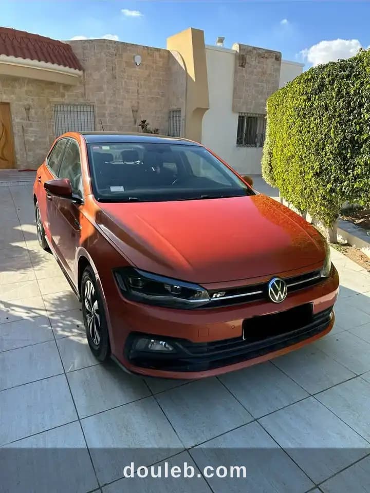 Polo 8 r line à Sfax