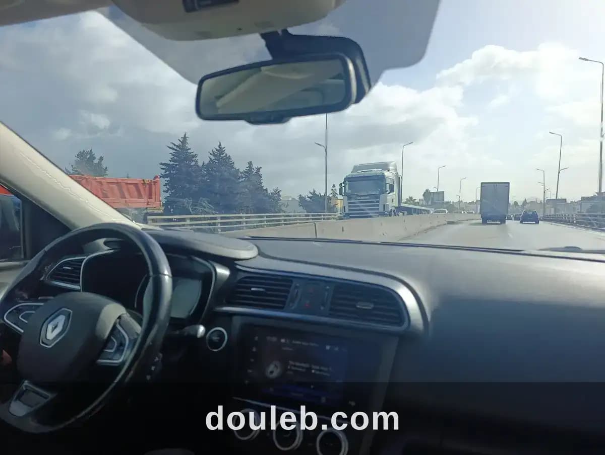 Renault kadjar bleu à Ariana