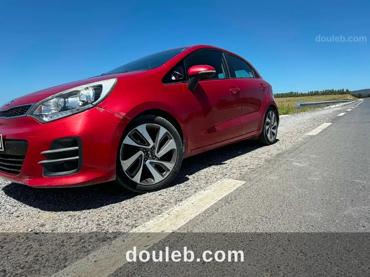 Kia rio propre 2017 à Nabeul