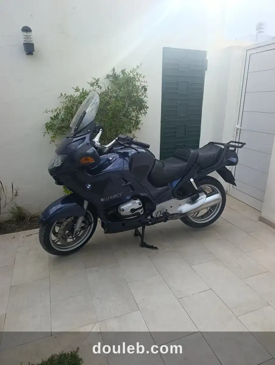 R1150rt bleu à Ariana