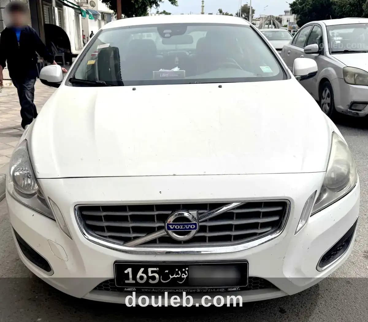 Volvo s60 blanche à Nabeul