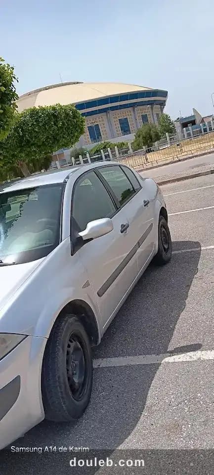 Megane sedan - Miniature 3