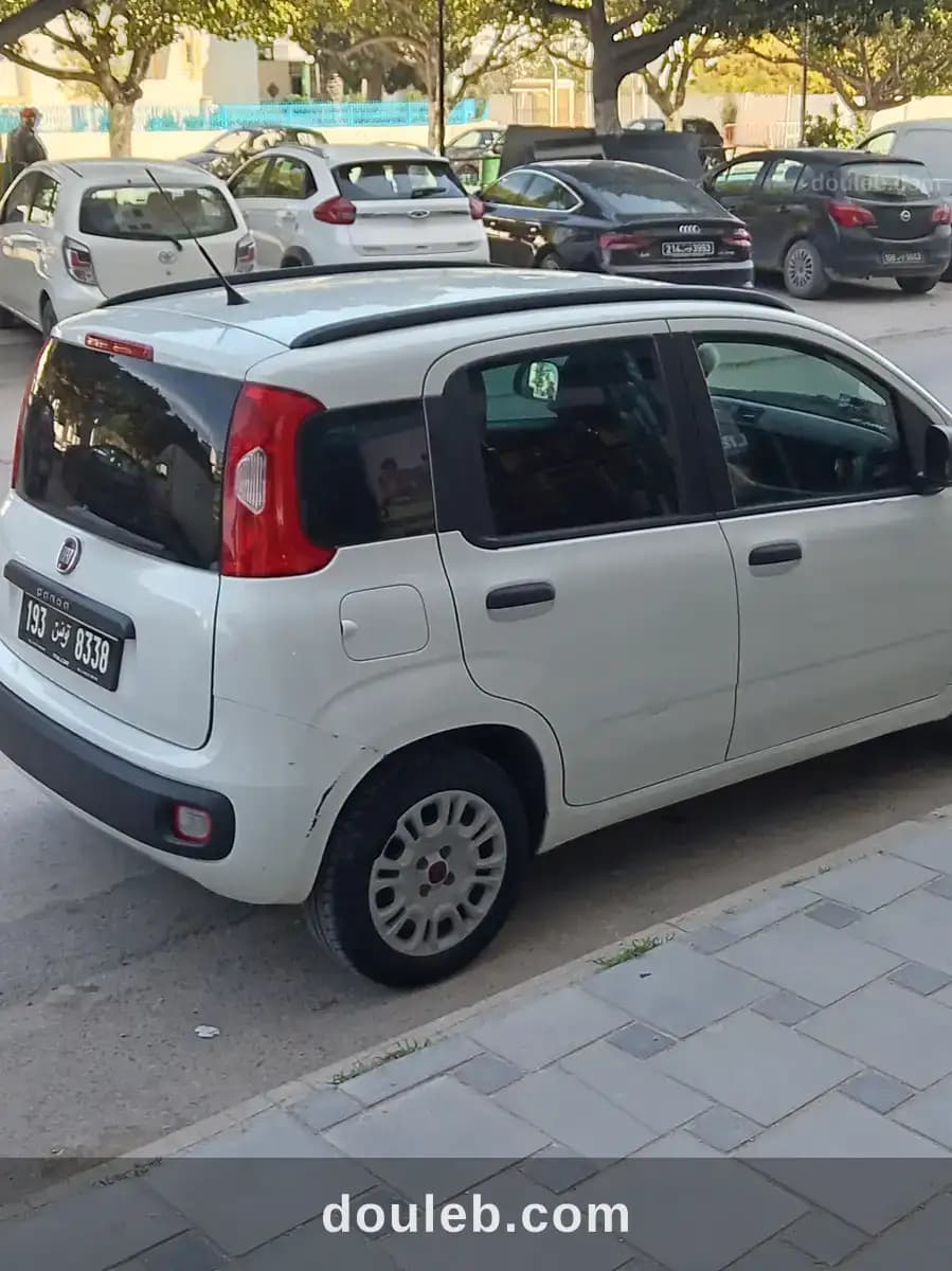 Fiat panda 4 cv 4 cylinder à Bizerte