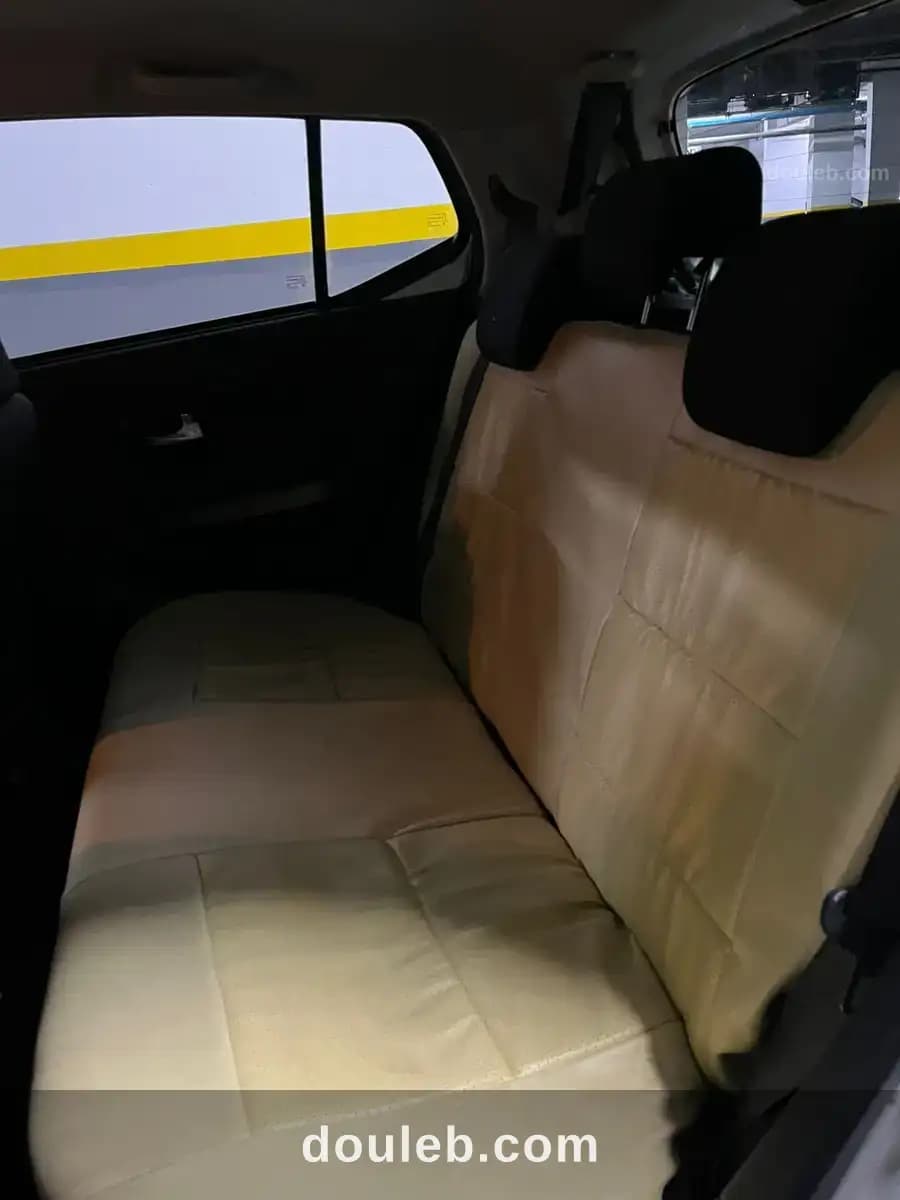 Toyota agya à Tunis