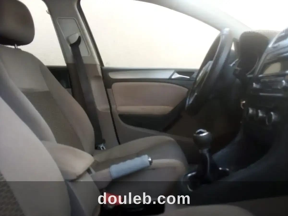 Voiture golf 6 - Miniature 2
