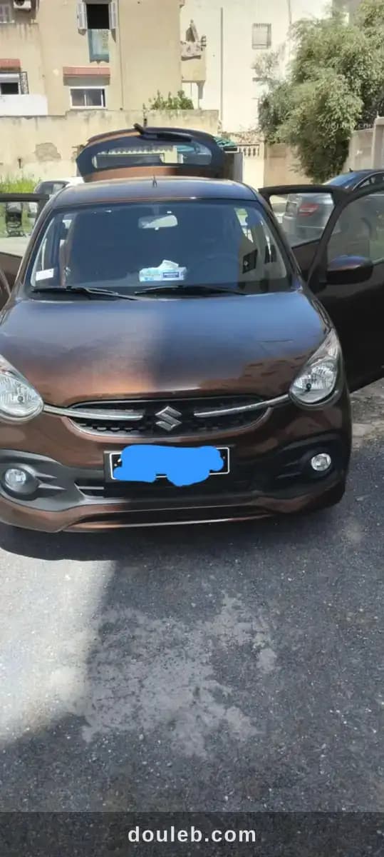 Voiture neuf à Manouba