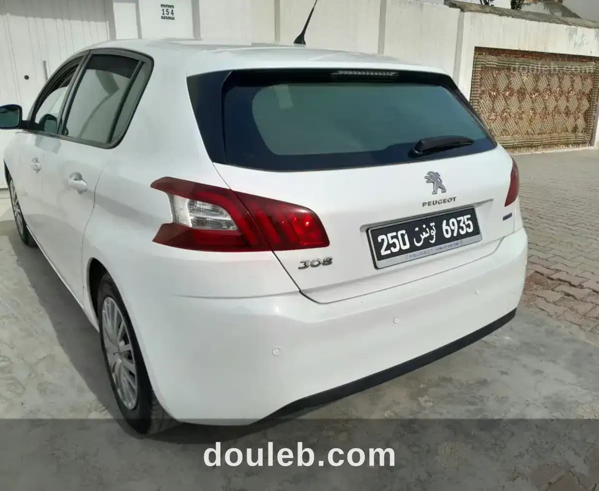 Peugeot 308 excellent état à Ben Arous