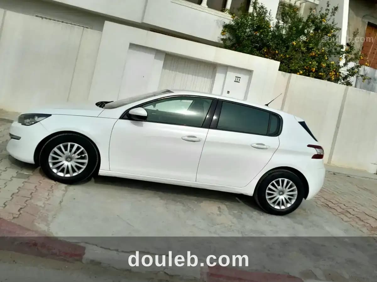 Peugeot 308 excellent état - Miniature 2