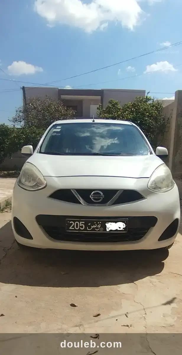Nissan micra - Miniature 3