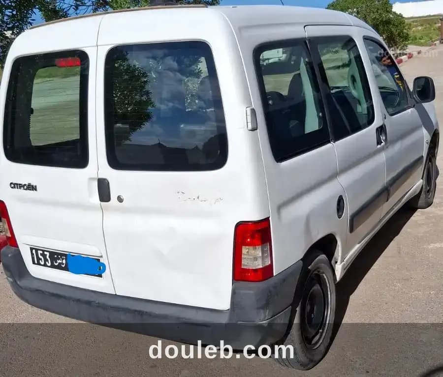 Citroen berlingo 5 places - Miniature 4
