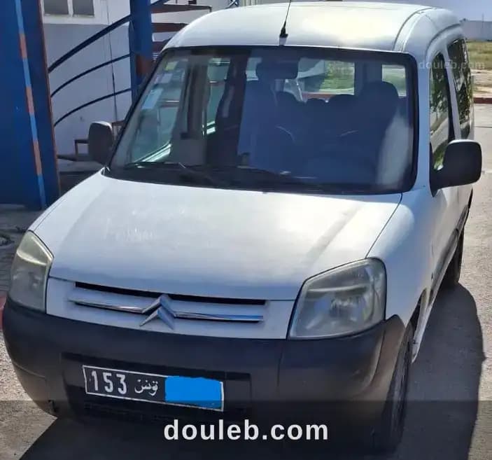 Citroen berlingo 5 places - Miniature 5