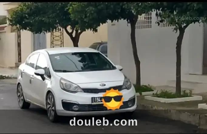 Kia rio sedan berline à Zaghouan