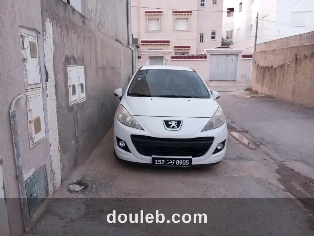 Peugeot 207 à Ben Arous