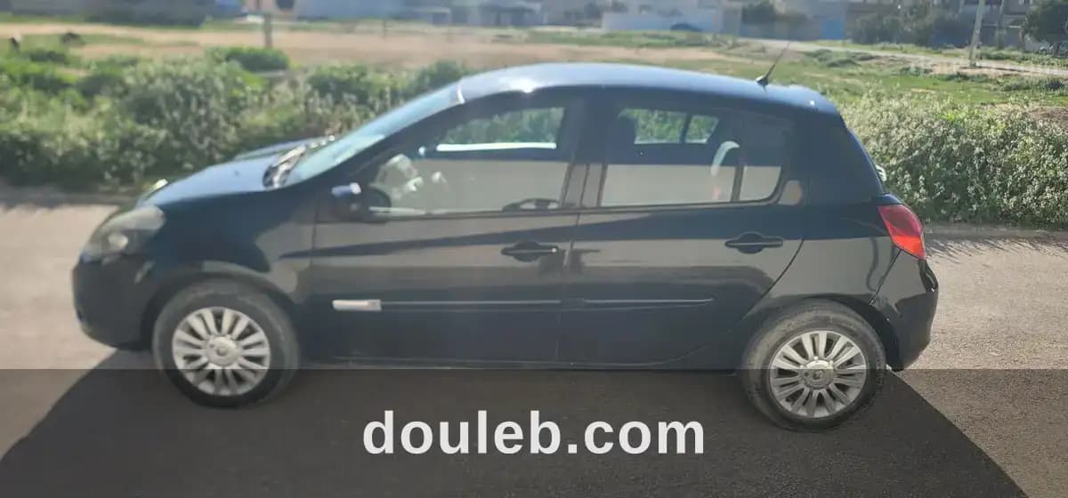 Clio 3 phase 2 à Jendouba