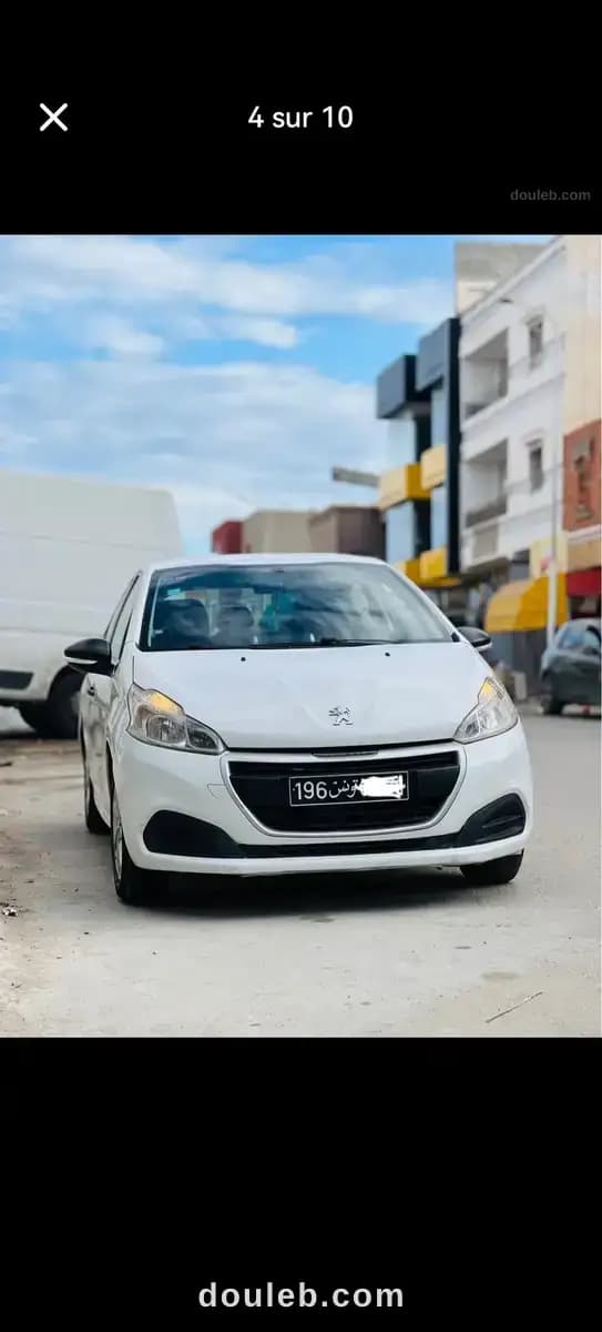 Peugeot 208 à Ariana