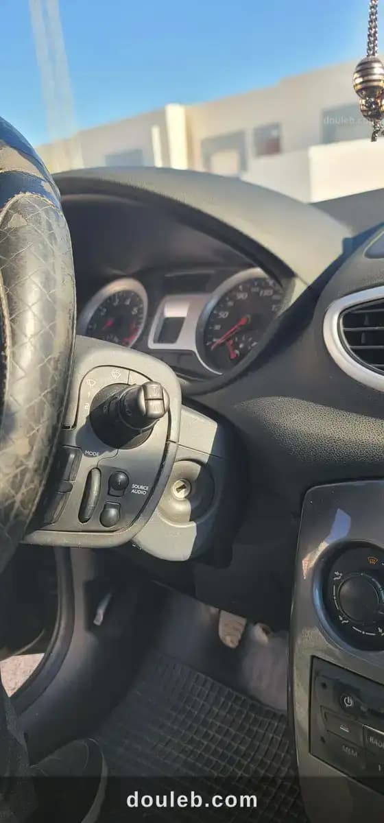 Clio 3 phase 2 - Miniature 5