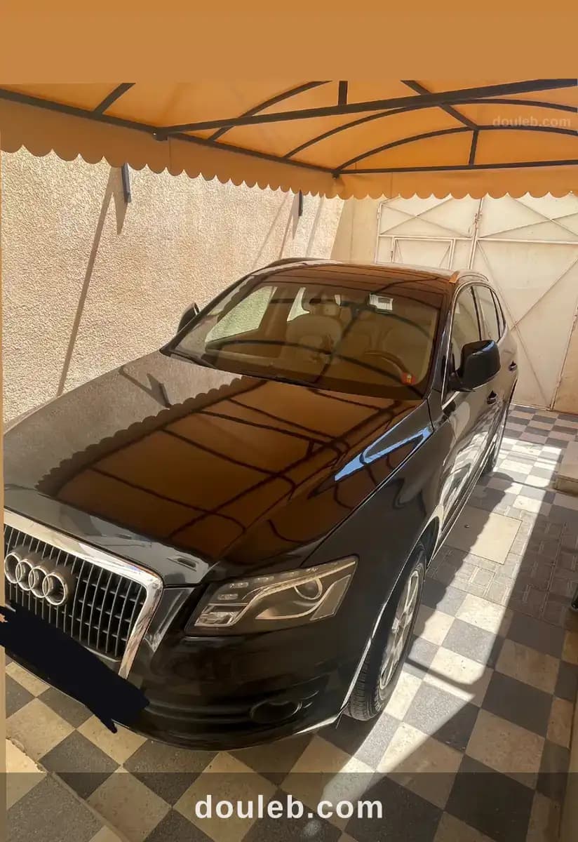 Audi q5 quattro 2l diesel 2010 boite auto - Miniature 2