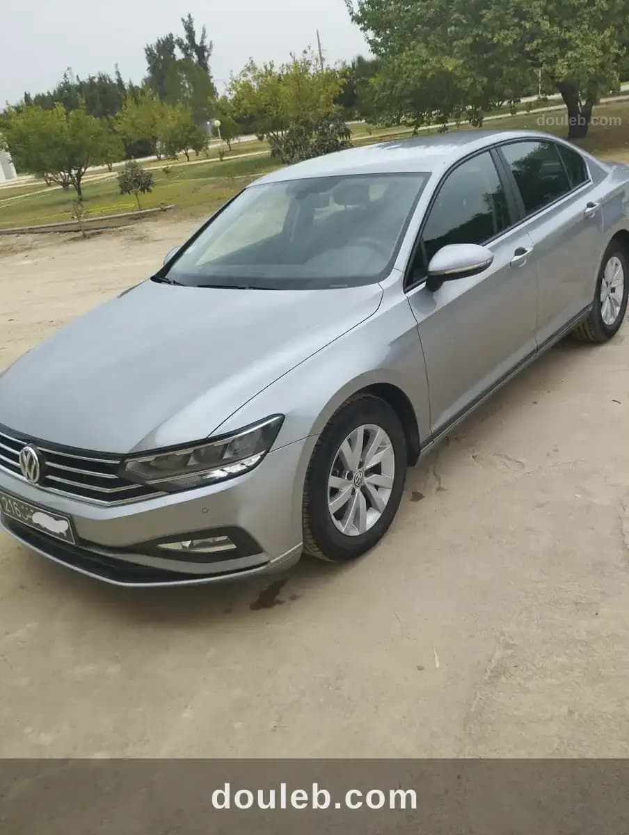 Volkswagen passat b9 année 2020 à Ariana