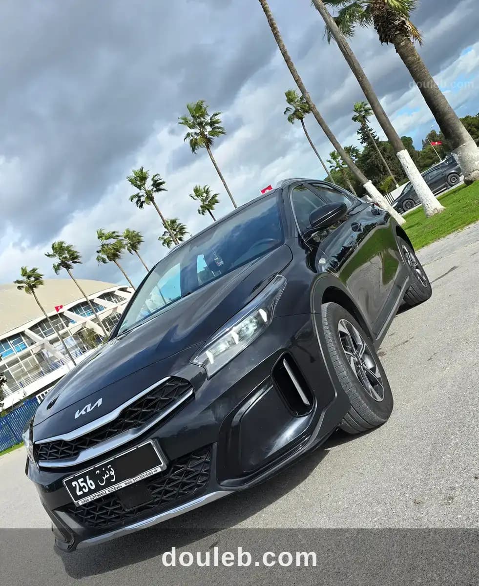 Voiture kia xceed à Tunis