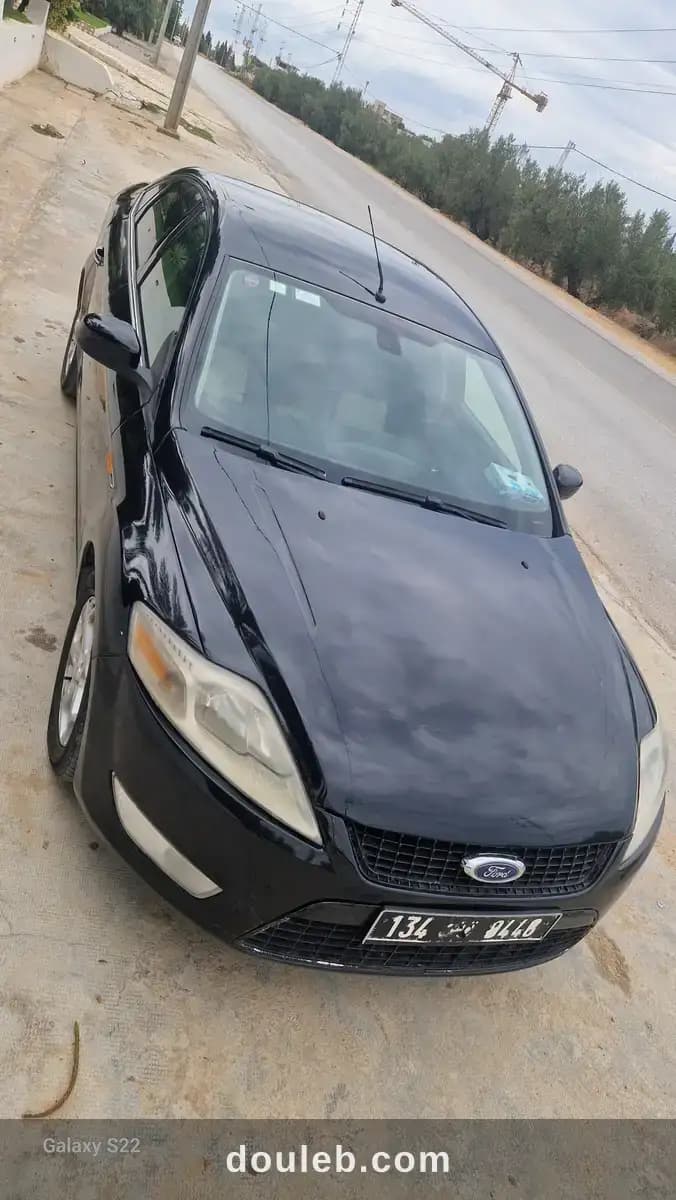 Ford mondeo ghia à Sousse