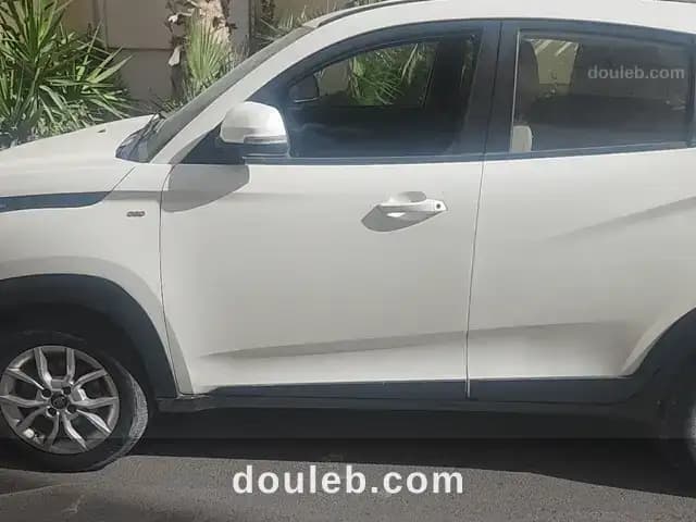 Mahindra k6 - Miniature 2