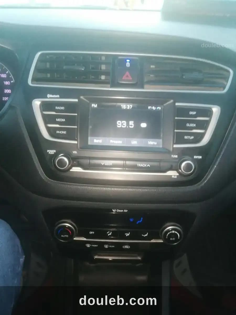Hyundai i20 - Miniature 5