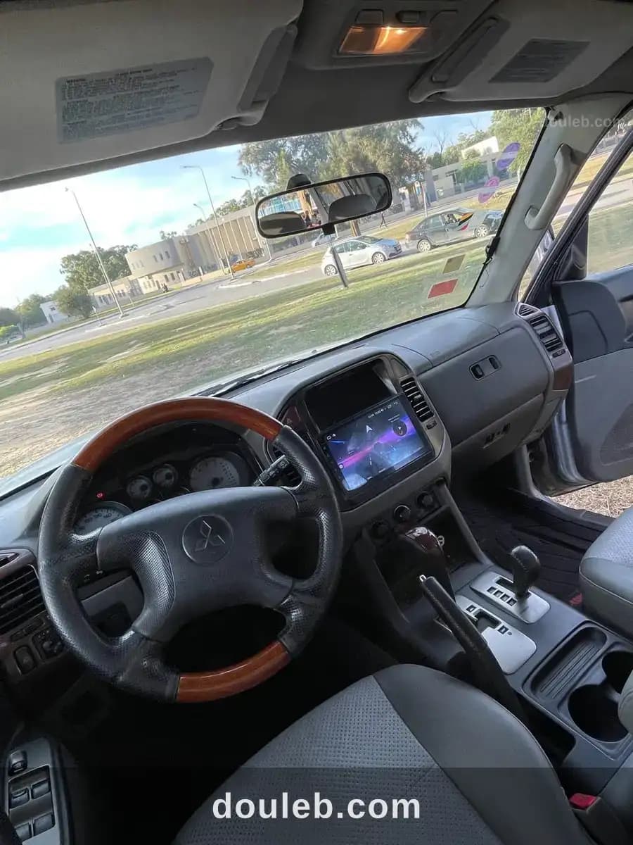 Mitsubishi pajero gls tu 127 année 2007 à Ben Arous