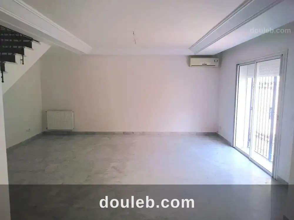 Duplex s4 avec jardin pour longue durée - Miniature 3