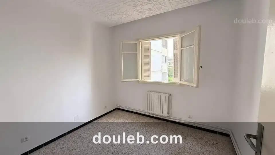 Appartement s3 menzah 7 à Ariana