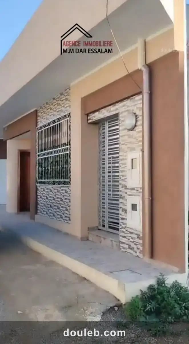 Maison indépendante s2 avec un garage à Nabeul
