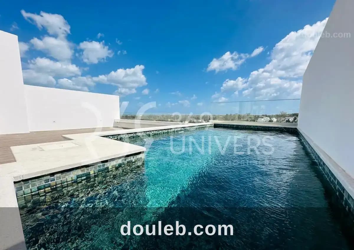 Triplex avec piscine à gammarth ref sh015 à Tunis