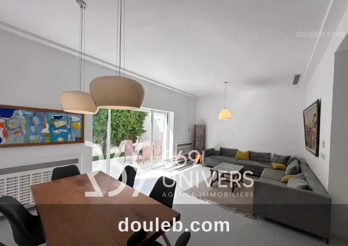 Triplex avec piscine à gammarth ref sh030 à Tunis
