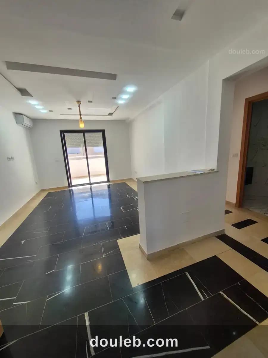 Appart s2 à lwahat à Tunis