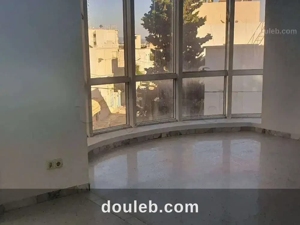 Beau bureau montplaisir à Tunis