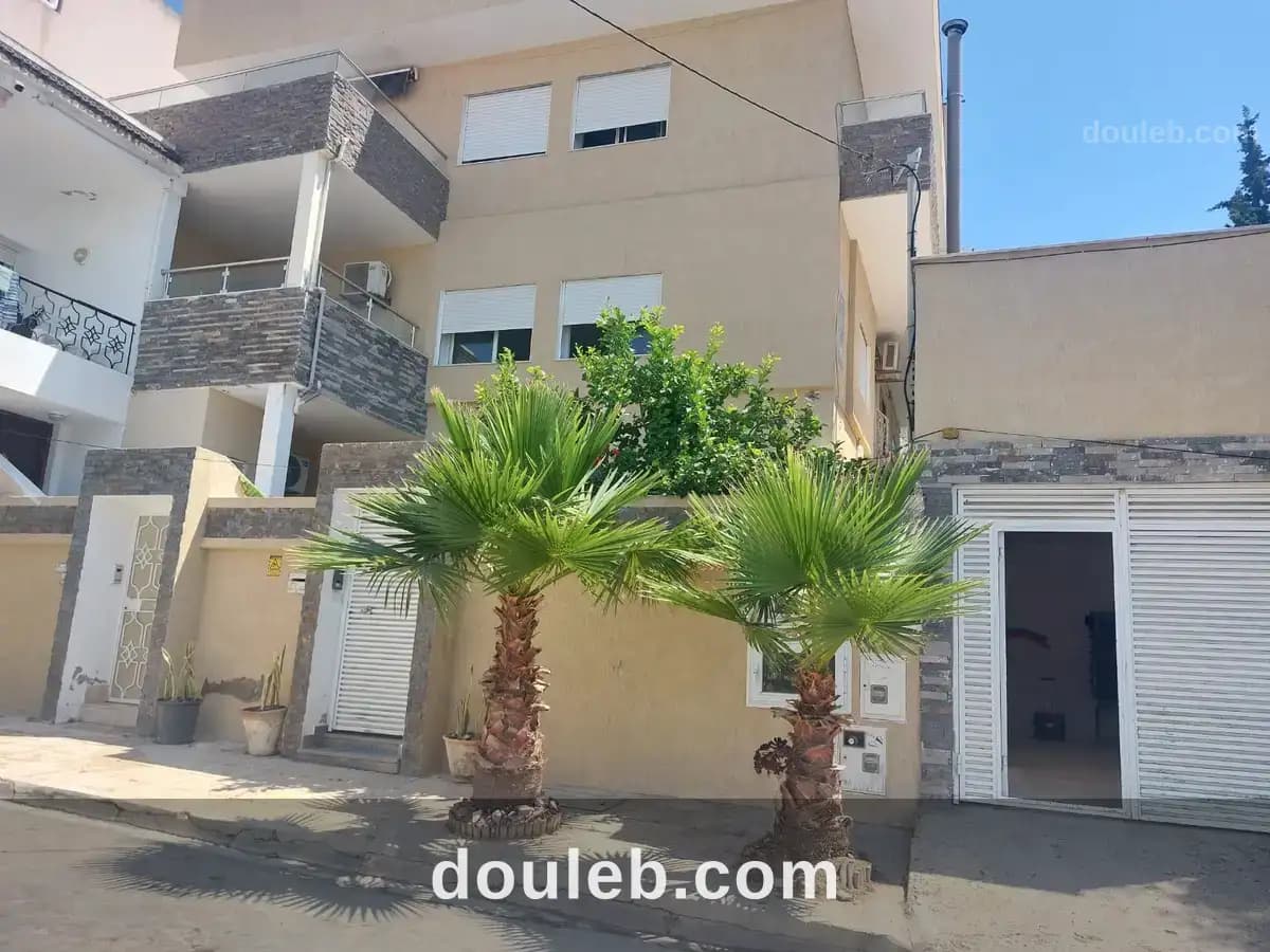 Maison s3 haut standing la marsa 150m2 - Miniature 4