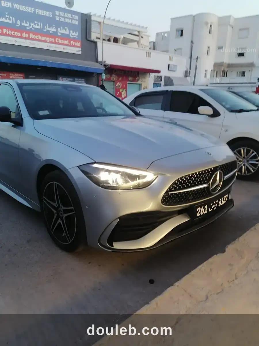 Mercedesc300e - Miniature 4