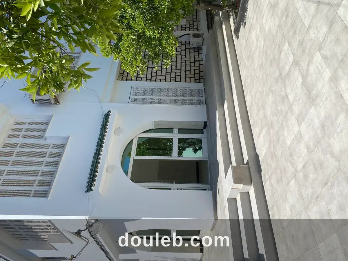 Mutuelle ville villa pour usage bureautique à Tunis