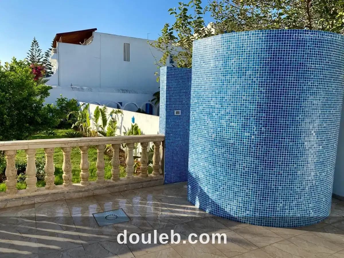 Magnifique villa à 80 m de la plage - Miniature 3