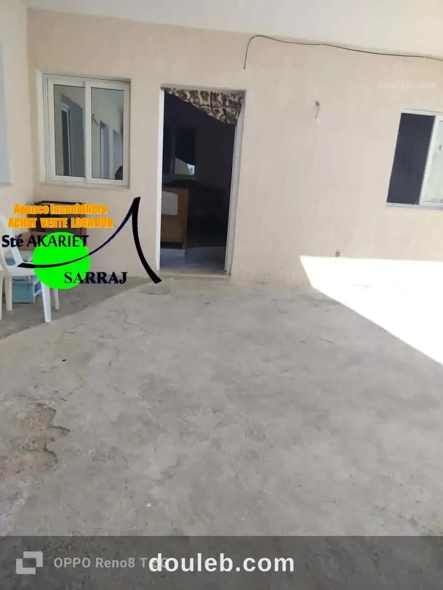 Lot clôturé avec espace extérieur à hammem sousse - Miniature 4