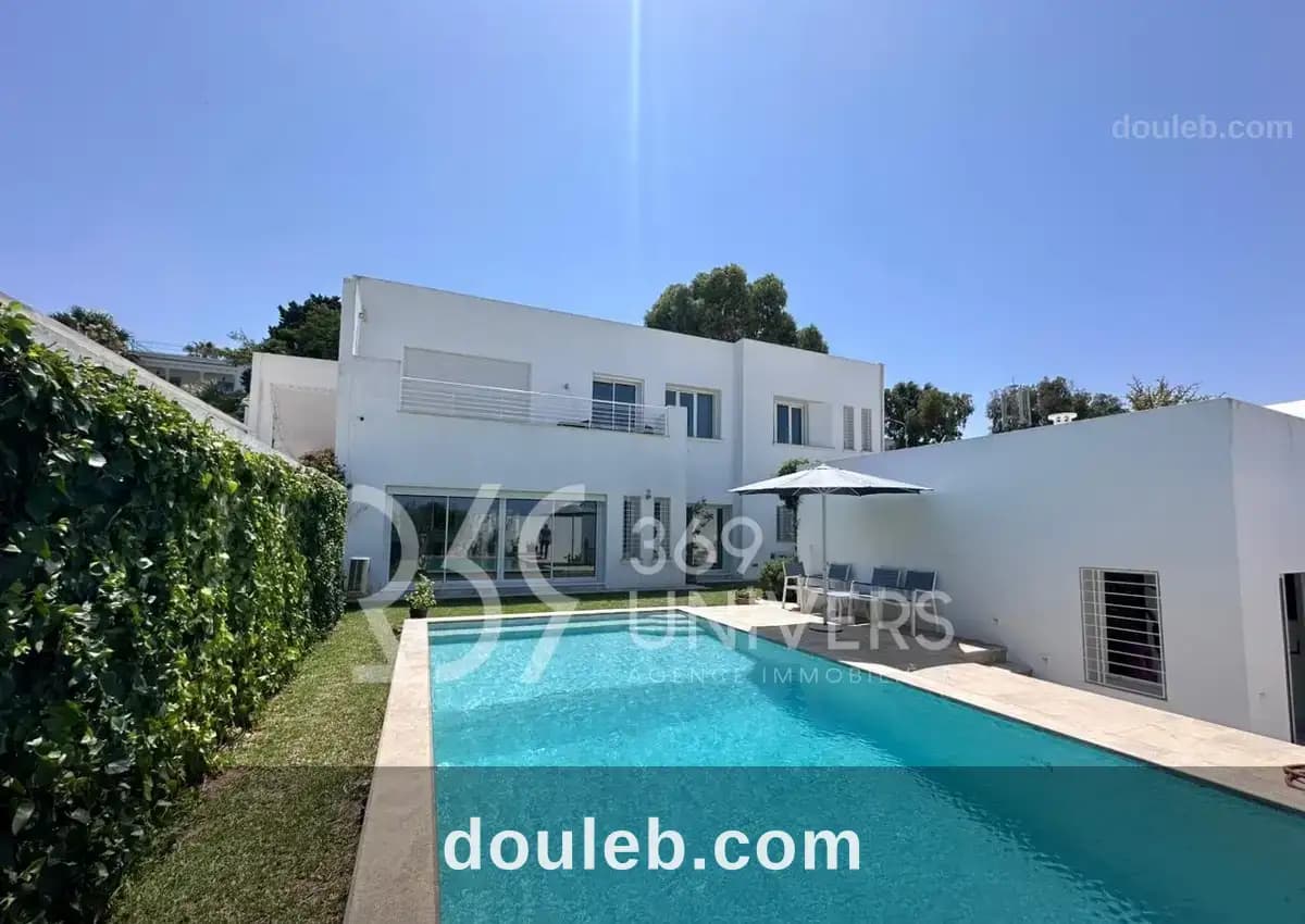 Villa avec vue sur mer à la marsa ref rh035 à Tunis
