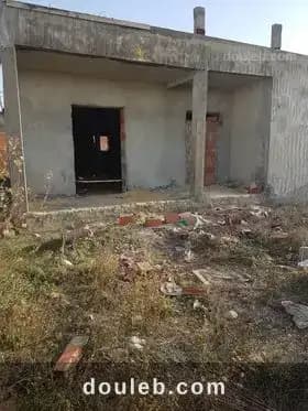 Villa inachevée 500 m2 à raoued à Ariana
